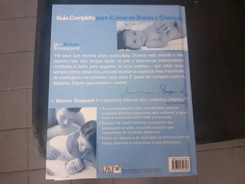 Livro Guia completo para cuidar de bebés e crianças