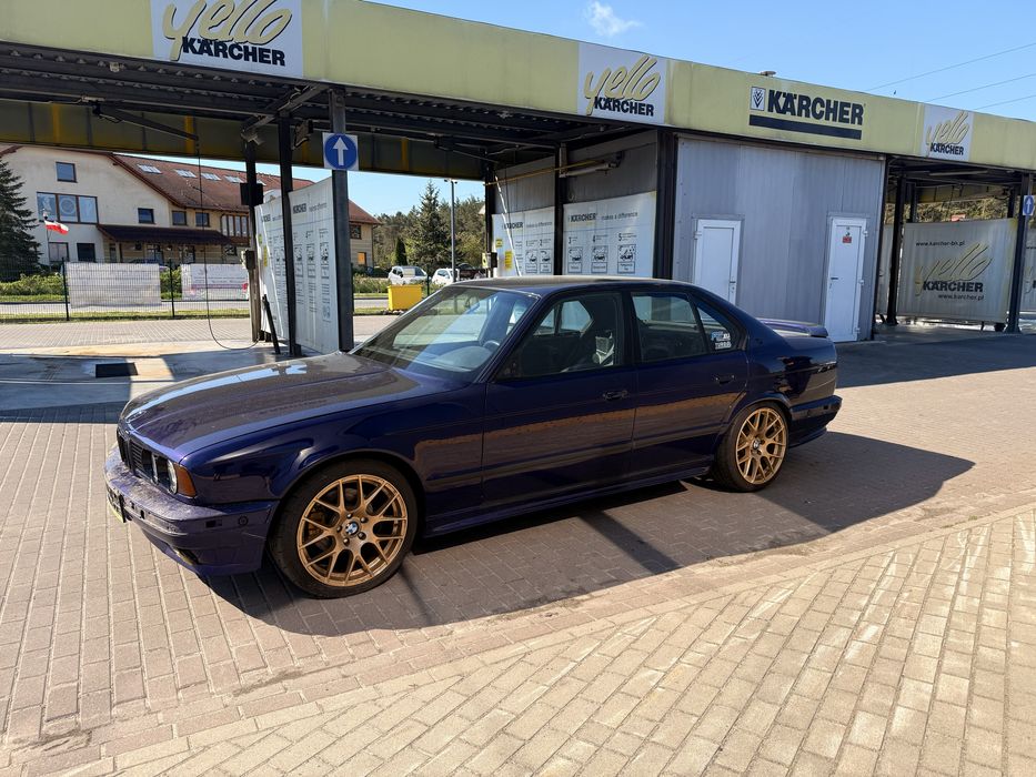BMW E34 Swap M54B25 / Alcantara  / Alus 18