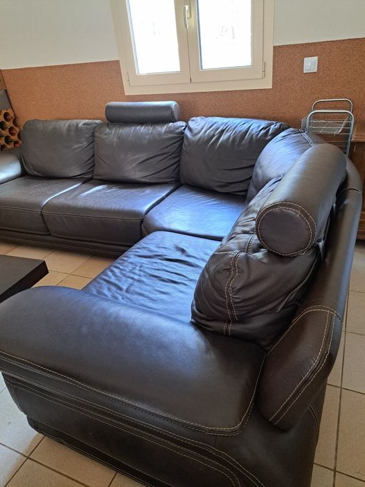 Sofá de Sala em Pele