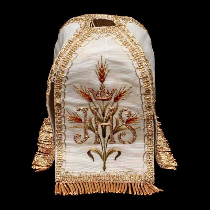 Píxide Antigo em Prata Francesa