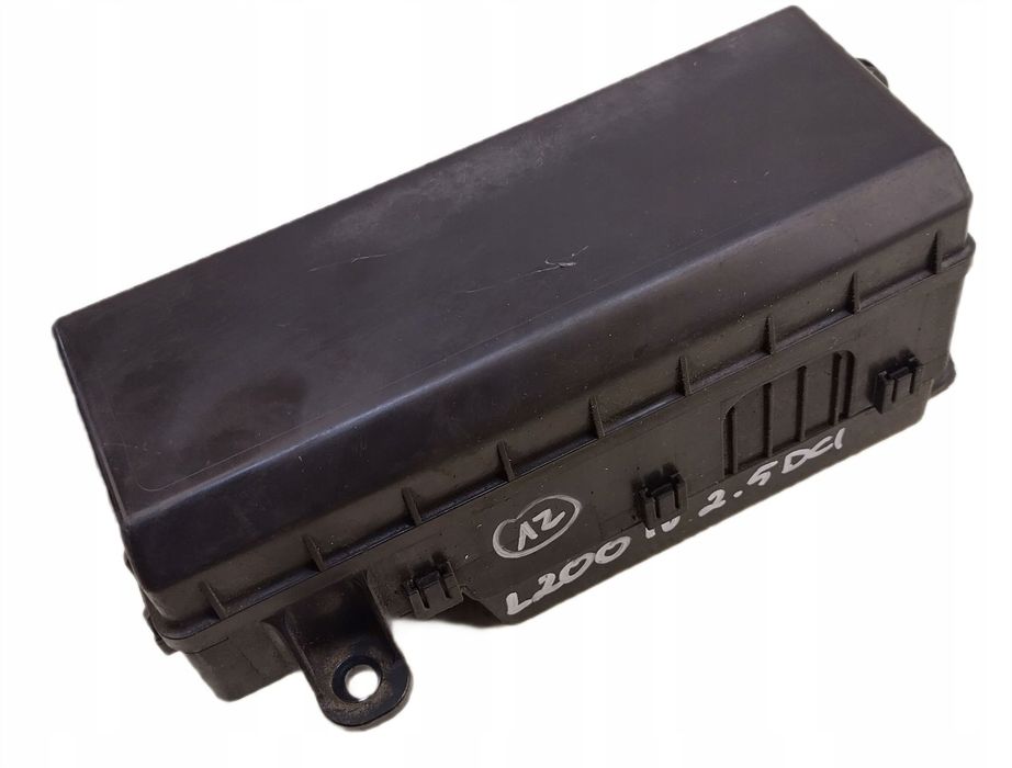 mitsubishi l200 4 iv lift 10-15 2.5 did puszka skrzynka przekaźnika