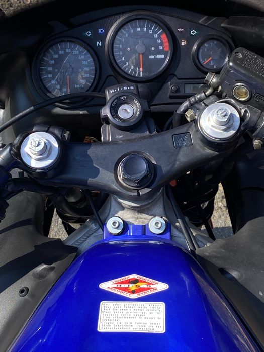 Honda CBR 600 F4 2000 TRICOLOR como nova