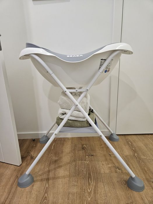 Banheira Beaba com suporte