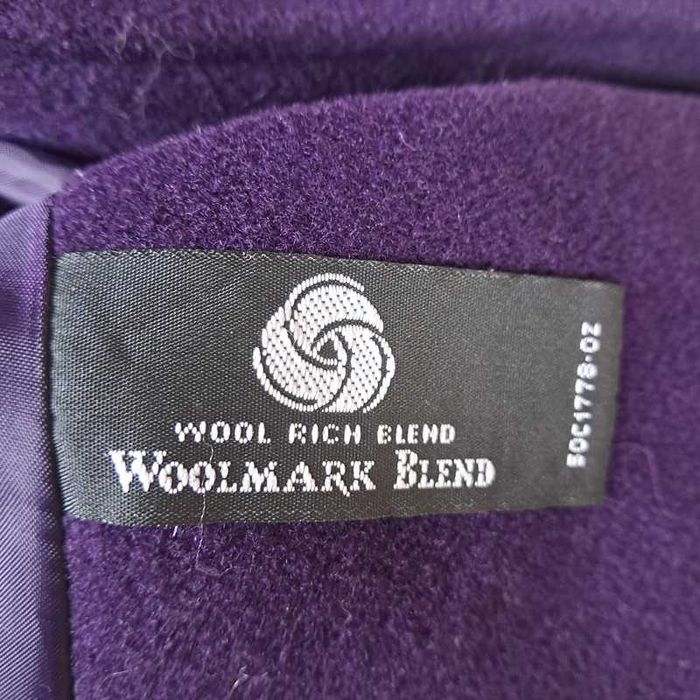 Piękny wełniany damski śliwkowy elegancki włoski płaszczyk wełna M 38