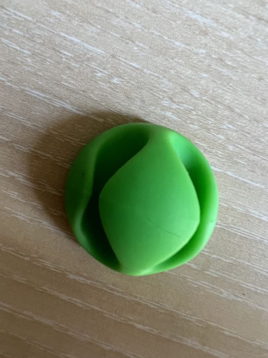 Кліпса утримувач для кабелю