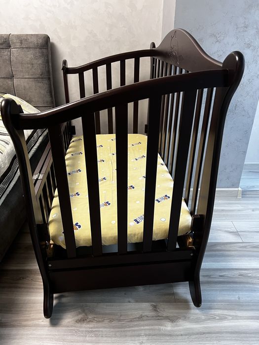 Продам дитяче ліжечко