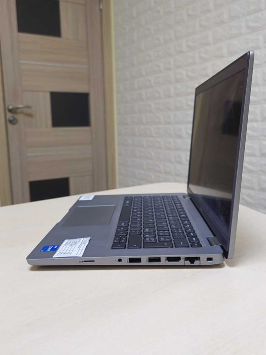Ноутбук DELL Latitude 5420 14" IntelCore I5-11gen/DDR4 8Gb/SSD 512Gb
