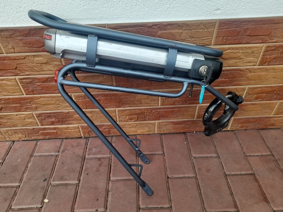 Bateria z bagażnikiem do roweru