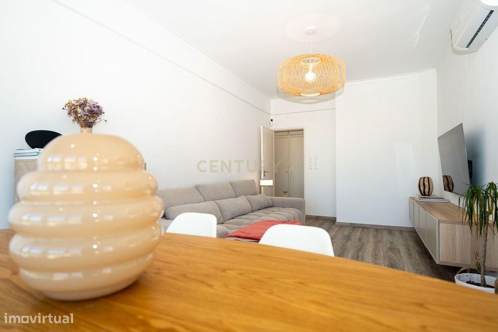 ** Espectacular Apartamento T2 Perto Do Metro De Odivelas **