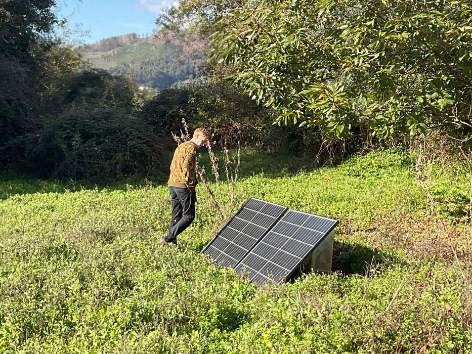 Sistema Solar Completo Off-Grid 750W — Victron + LiFePO4 280Ah