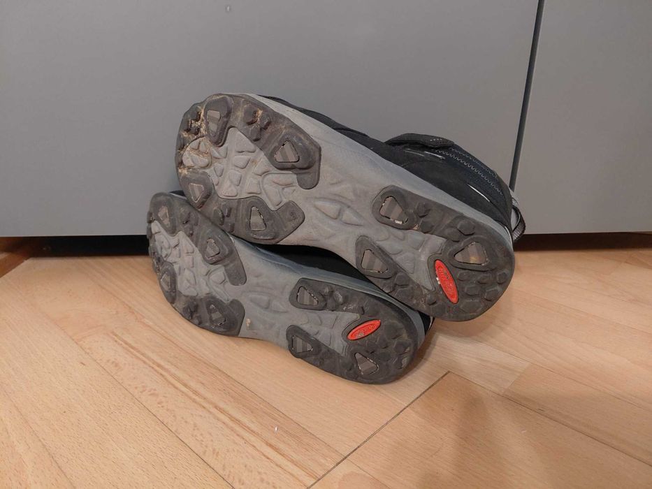 Śniegowce Treksta r. 39 goretex, ocieplane, lekkie