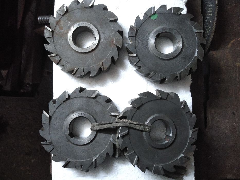 Frezy do matalu 4 szt.