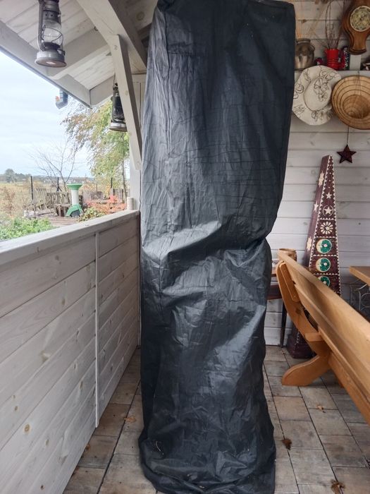 Promiennik , lampa ogrodowa lub tarasowa gazowa