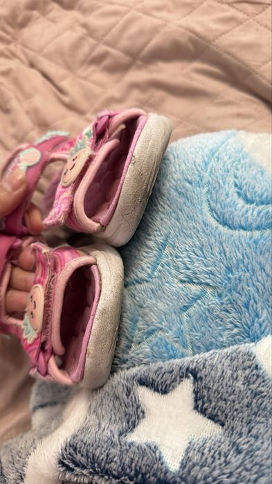 Skechers 10-11 мигаючі сандалі для дівчинки