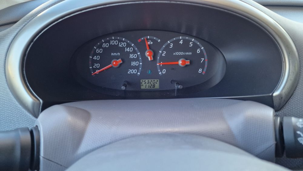 Nissan Micra 2003