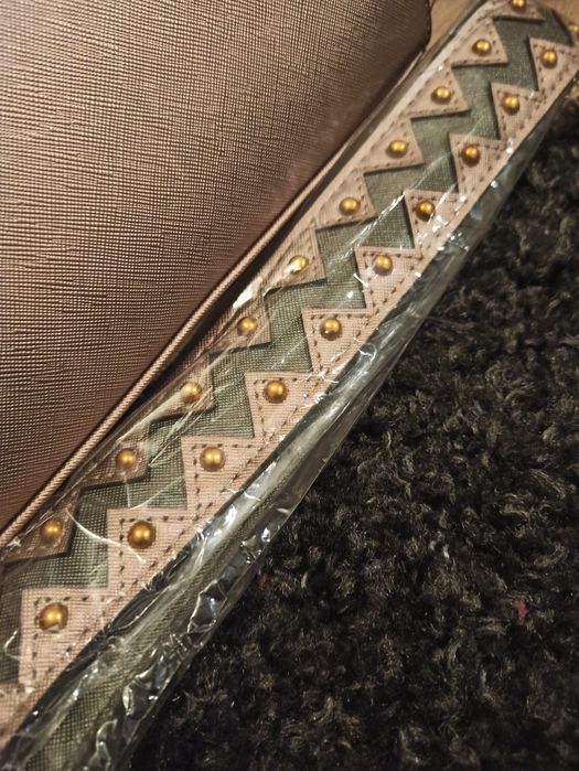 Torebka kuferek z paskiem bronze rose gold