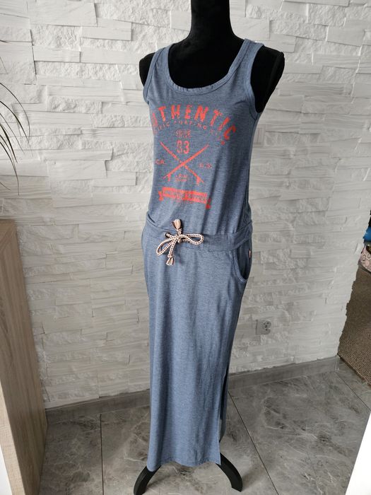 Dluga sukienka rS diverse