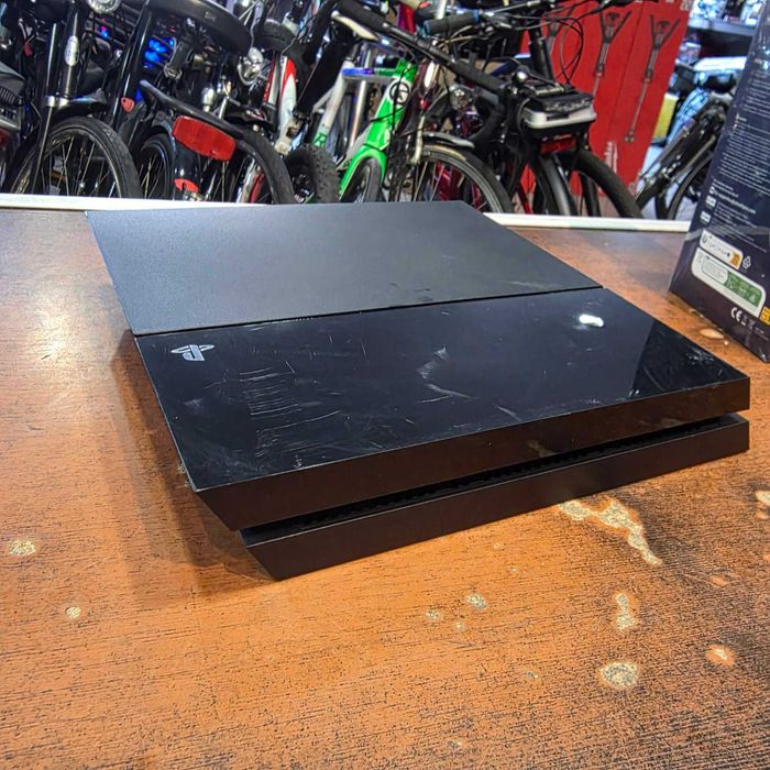 Konsola Ps4 500gb soft 7.021 + pad