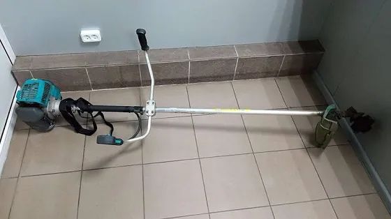 Газонокосарка тример мотокоса Б/У Klever CG-KW13-520