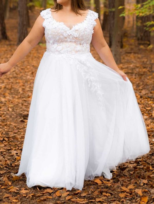 Suknia ślubna biała