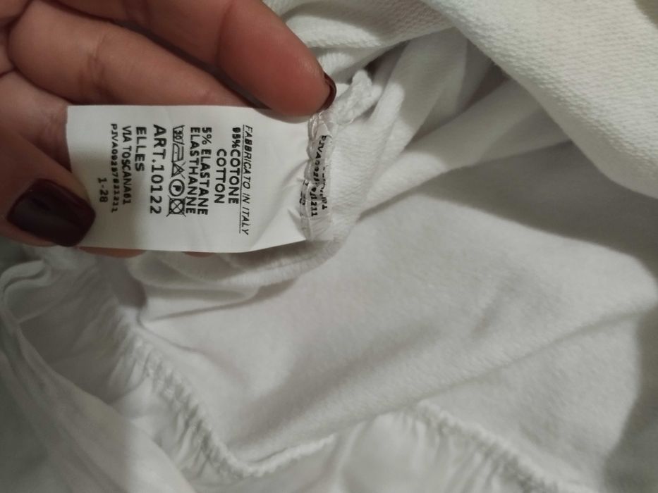 Sweetshirt com camisa incorporada nova