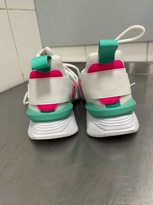 Puma białe muse Maia Street