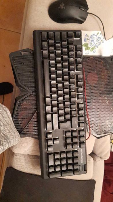 Portátil msi Thin g63