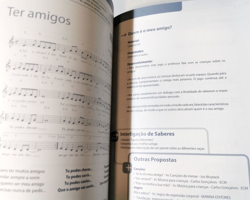 Cantar, dançar, brincar - edições convite à música