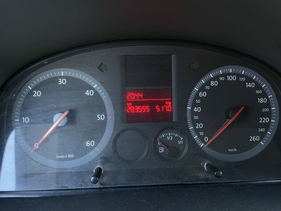Продам VW Caddy 2006 рік 2.0 дизель