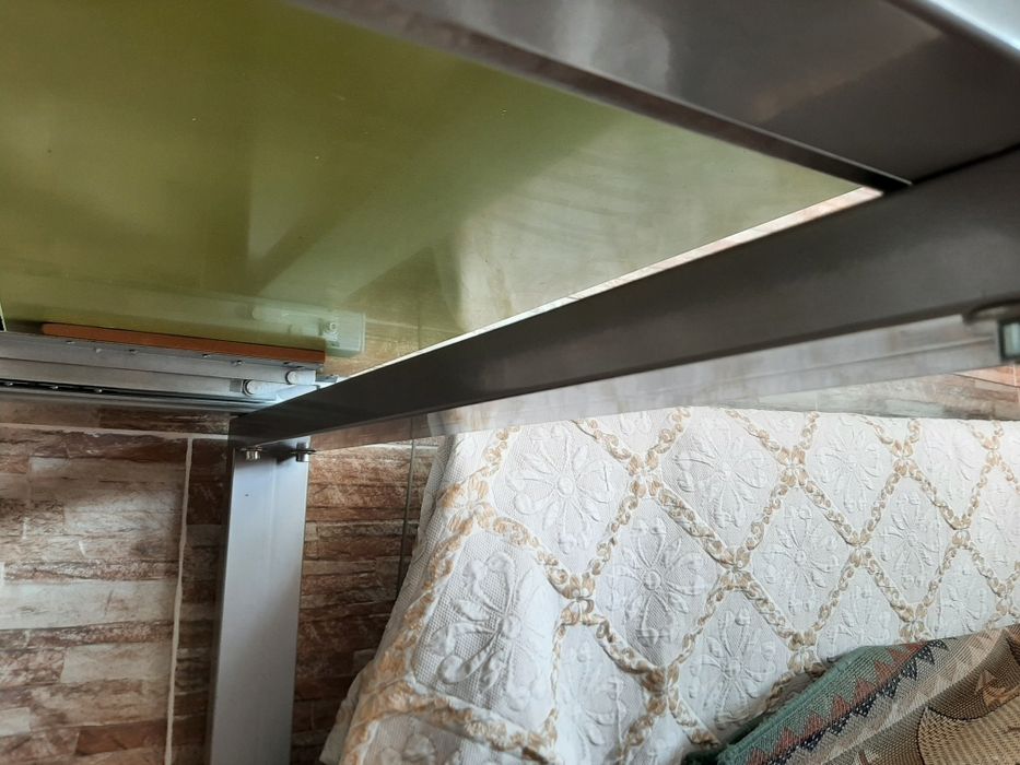 Mesa de vidro extensível