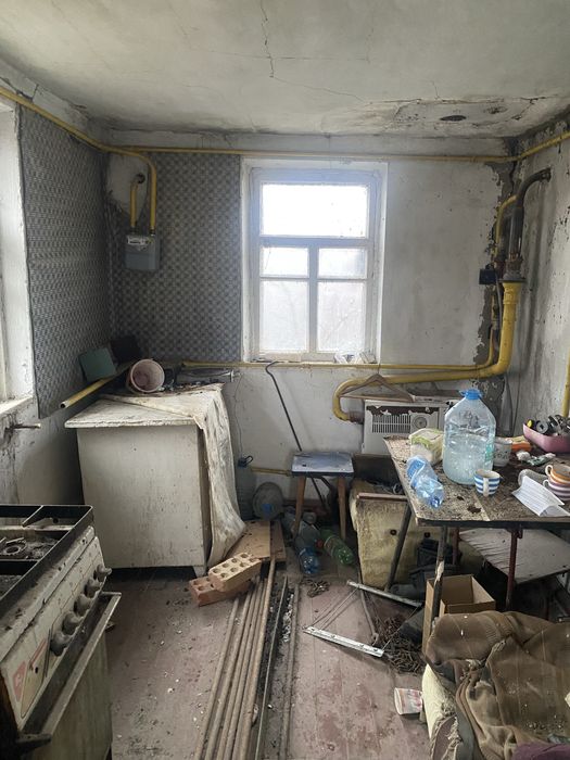 Продам будинок під ремонт у Катеринівці