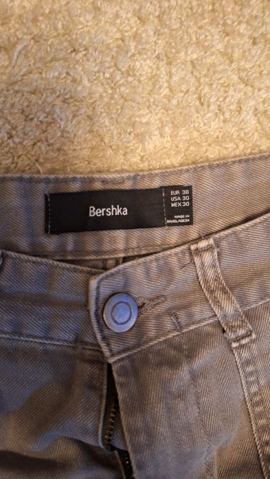 Spodnie męskie Bershka 38