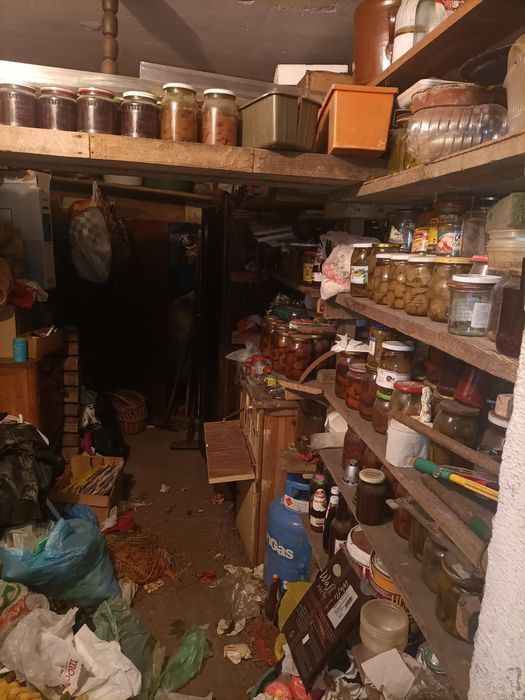 Opróżnianie Mieszkań Domów Wywóz Gabarytów Mebli Śmieci Przeprowadzki