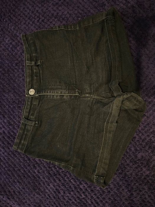 spodenki jeansowe