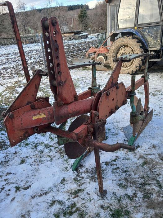 Плуг Квернеленд двокорпусний.