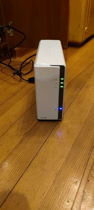 NAS сервер Synology DS120j
