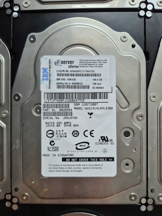 SAS/SCSI IBM 10N7232 146GB 15000RPM SAS 3Gb/s Hot Swap
