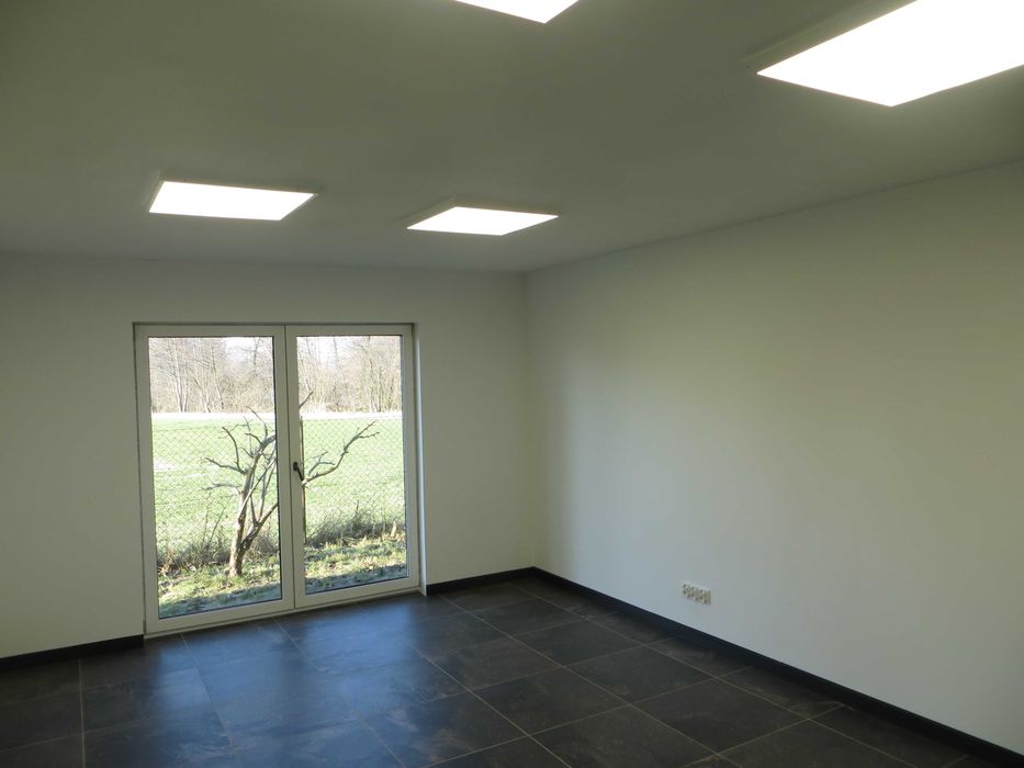 Biuro gabinet 35m/kw media w cenie, faktura VAT, Gizałki/Czołnochów