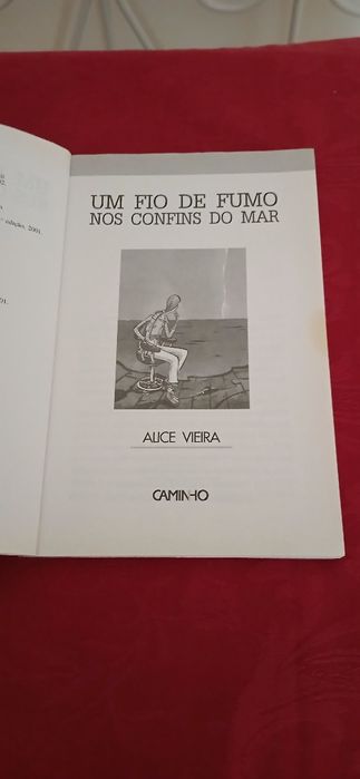 Um fio de fumo nos confins do mar
