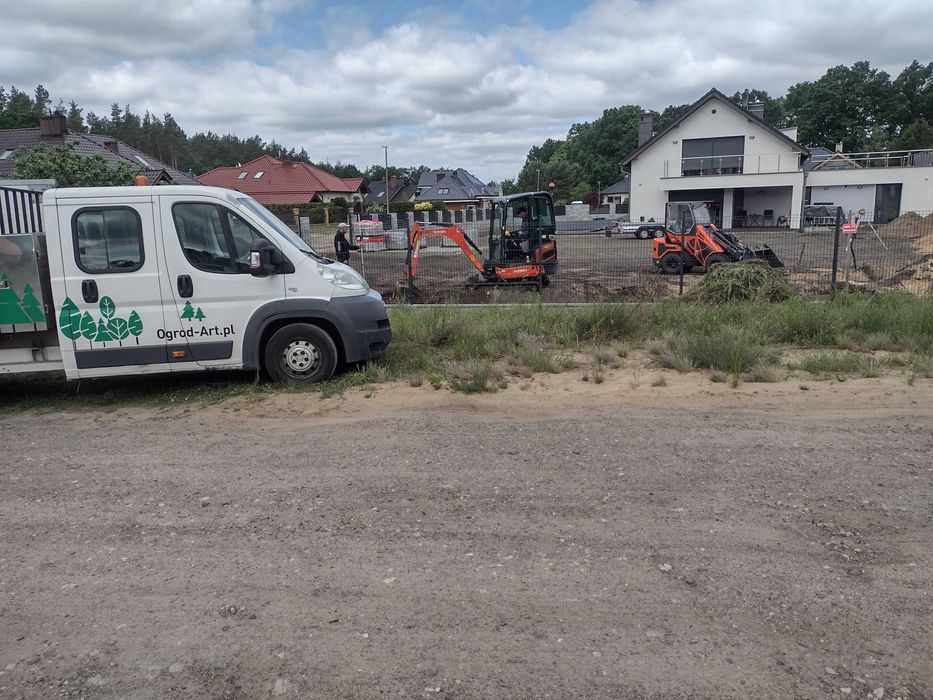 Usługi brukarskie , brukarz, kostka brukowa , drenarze , brukarstwi