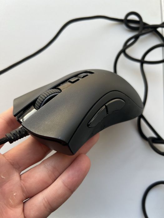 Rato Razer Deathadder v2