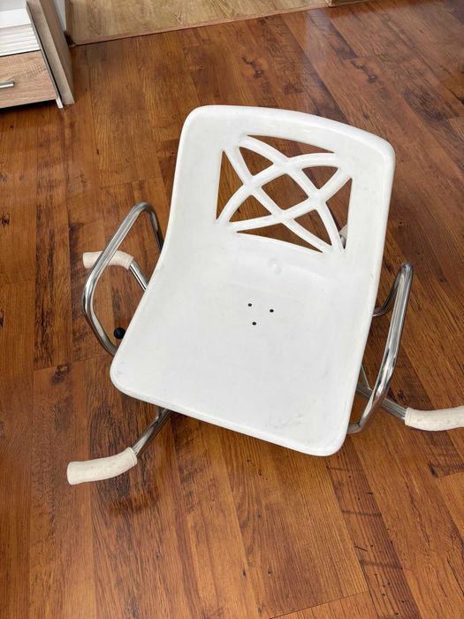 Krzesło do wanny dla osoby niepełnosprawnej fotel do kąpieli w wannie