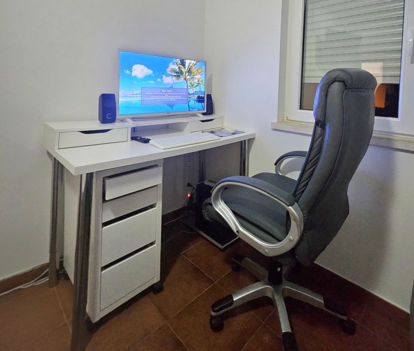 Pack Completo HP + Smart TV LG 32" + Mesa e Cadeira