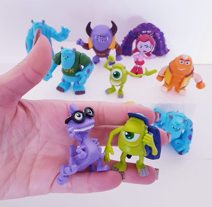 12 pcs Monstros e Companhia (Portes Incluidos)