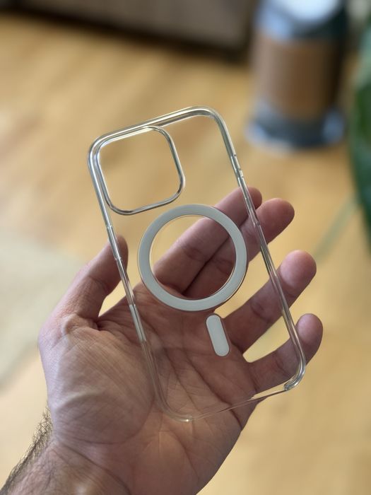 Etui Apple do iphone 16 pro