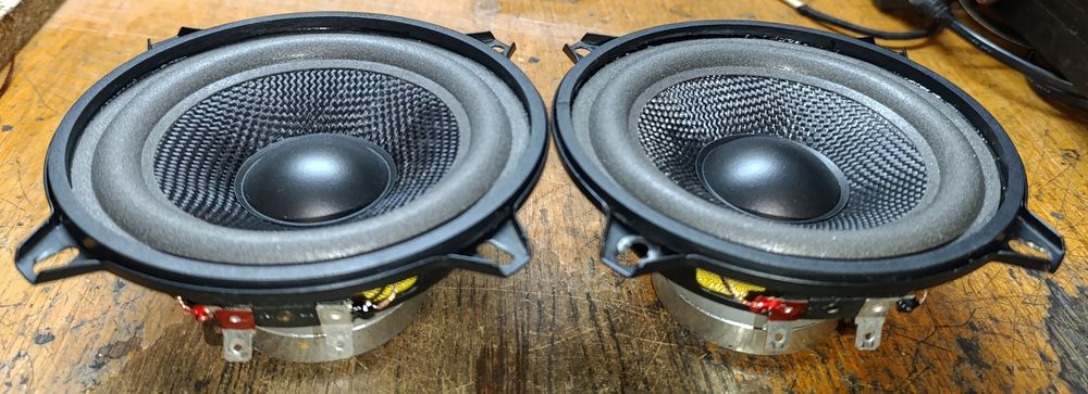 динамики на неодимовых магнитах 5.25 д(13см) в отл.сост.рабочие!