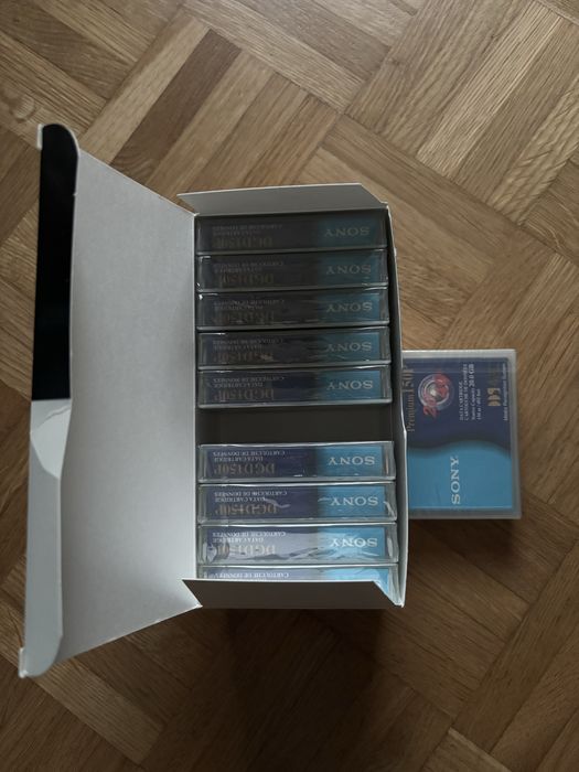 DDS 4 Sony Premium 150P 10szt + 15cl 2szt cleaning