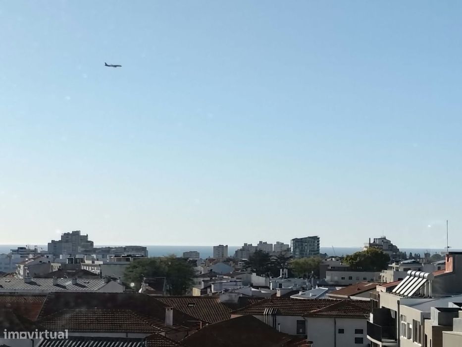 T1 perto metro C.Michaelis