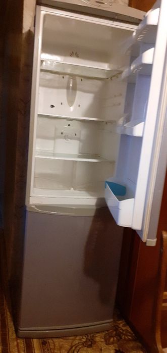 Продається холодильник