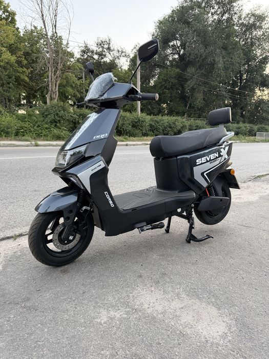 Електричний мопед Corso SevenX